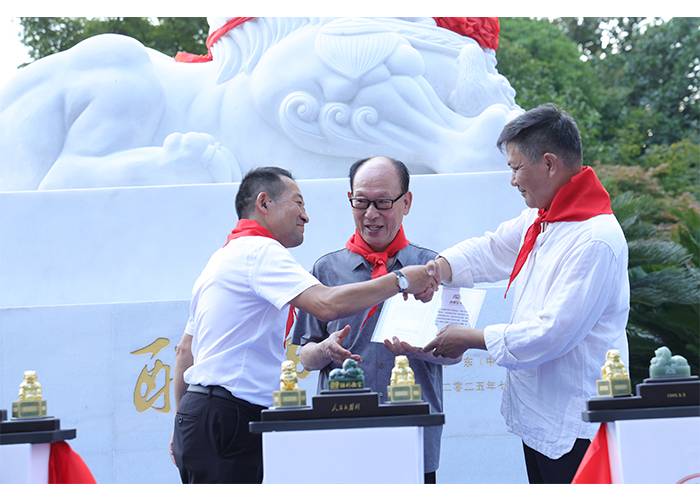 故宫同款金镶玉工艺！郭石林用非遗绝技复刻皇家玉玺