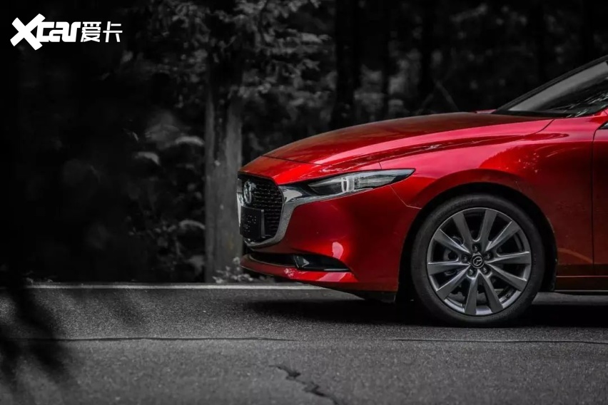 马自达：风雨飘摇中的“偏执”是否还值得坚持？